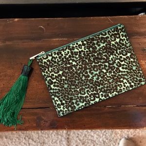 NEW Vince Camuto Iggy Clutch